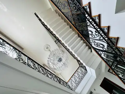 Casa en Alquiler al Este