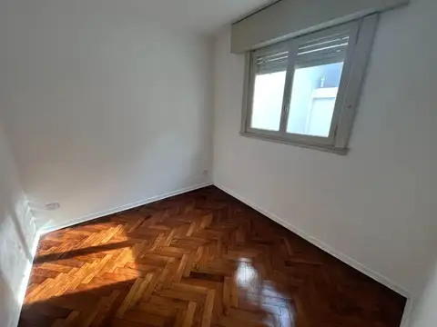Depto Tipo Casa en Venta 56 años