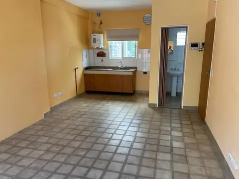 Departamento en Alquiler en Ituzaingo, $ 380.000