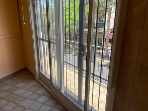 Av jose maria Paz 400