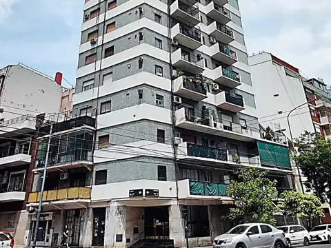 Departamento 2 ambientes lleno de luz - Vista panorámica - en Caballito