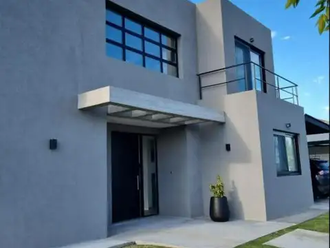 Casa en Venta en El Naudir, USD 315.000