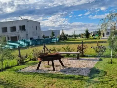 VENTA – CASA EN BARRIO PRIVADO EL NAUDIR | ESCOBAR
