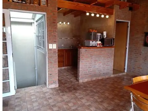 Casa en Venta en Caseros, USD 160.000