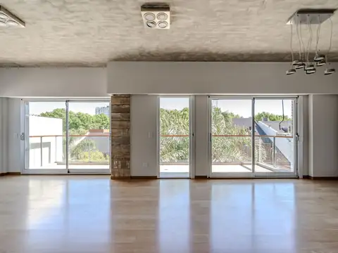 Departamento en Venta con 2 cocheras