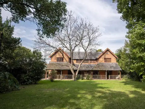 VENTA CASA-LOTE EN BELLA VISTA IDEAL LOTEO O EMPRENDIMIENTO 2080M2