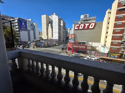 AV. CORRIENTES 5810 2º 6 MONOAMBIENTE FRENTE BALCON - VILLA
