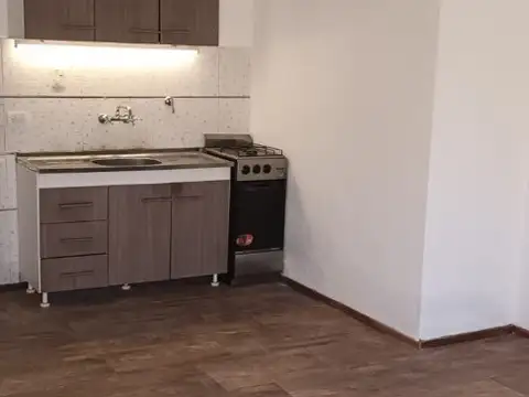 Depto Tipo Casa en Alquiler de Monoambiente