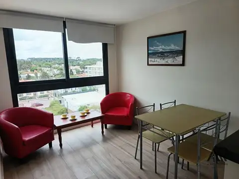 Rambla de los Argentinos 100