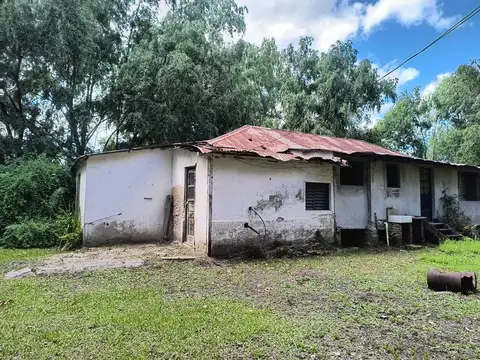 Rio o Arroyo Paicarabí: Isla Pasionaria 2100