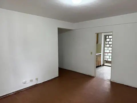 Avenida Intendente Adolfo Arnoldi 400