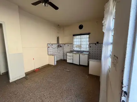Casa en Venta en Ramos Mejía, USD 99.999