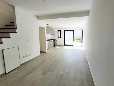 Depto Tipo Casa en Venta en Wilde, USD 170.000