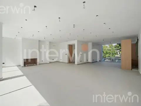Casa 6 ambientes con 5 baños