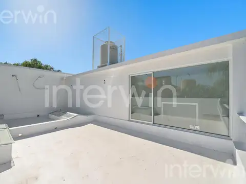 Casa en Venta - 6 ambientes - Dependencias - Cochera - Jardín - Piscina - Núñez