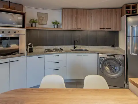 Departamento en Alquiler con 1 cocheras