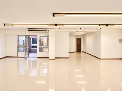 Oficina en Venta en Retiro, USD 185.000