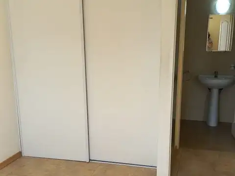 fernandez 200, Piso 4