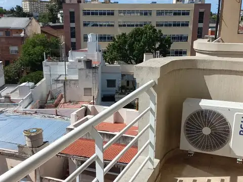 Departamento en Alquiler en Floresta, $ 550.000