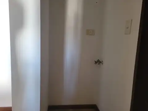 Departamento en Alquiler en Zárate, $ 550.000