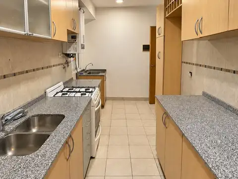 Departamento 4 ambientes con 2 baños