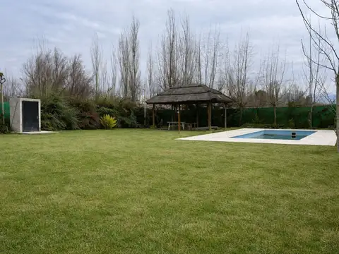 VENTA CASA A ESTRENAR BARRIO PRIVADO CORRALITOS 