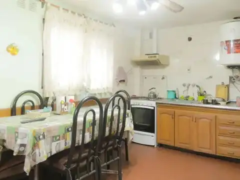 Depto Tipo Casa 3 ambientes con 1 baño