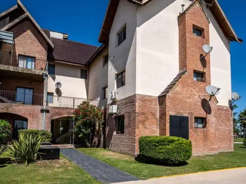 C. El Deslinde 1300, Piso 0