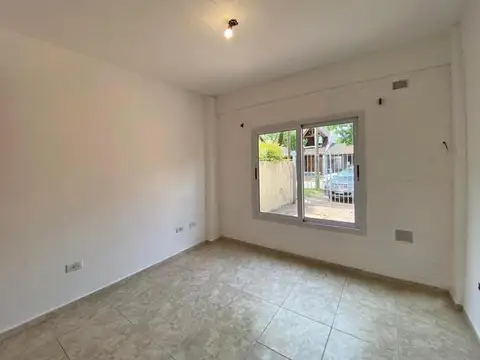 Departamento en Alquiler en Merlo, $ 420.000