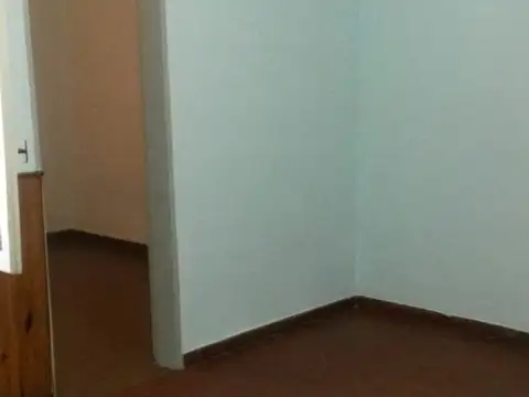 Depto Tipo Casa en Alquiler de 2 dormitorios