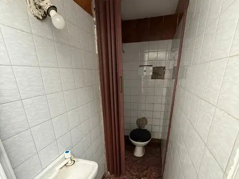 Local en Alquiler Via Pública