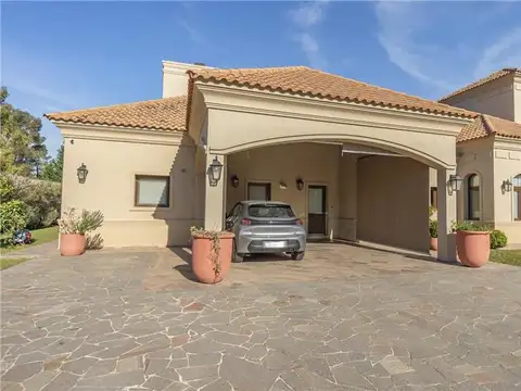 Casa en Venta de 4 dormitorios