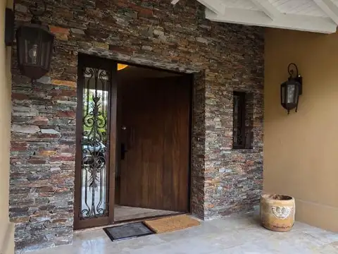 Casa en Venta de 5 dormitorios