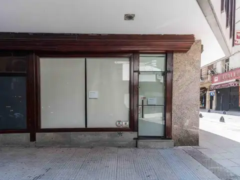 Local en Alquiler 80 años