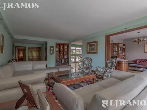 Departamento en Venta de 4 dormitorios