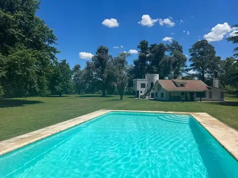 Casa 6 ambientes con 6 baños