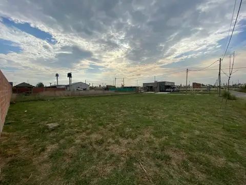 VENTA LOTE MORADAS MAXIMO PAZ 370 METROS