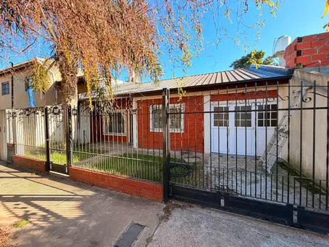 CASA EN ALQUILER