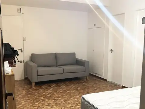 Departamento en Alquiler Temporal en Flores, $ 600.000