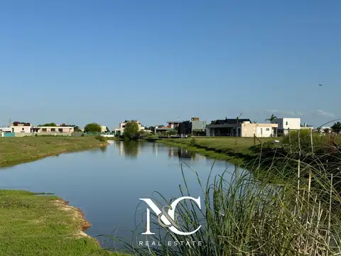 Terreno en venta en Barrio La Alameda al agua