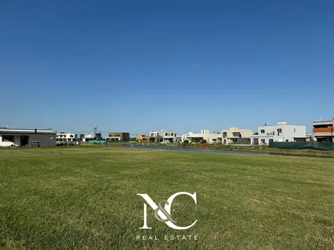 La Alameda al 300, Canning