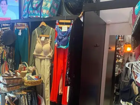 Local en Venta 15 años