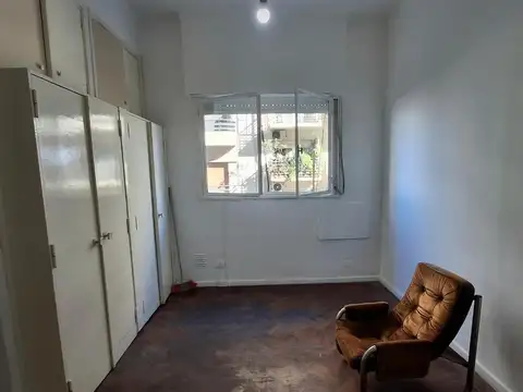 Departamento en  Alquiler Monoambiente Balvanera luminoso!