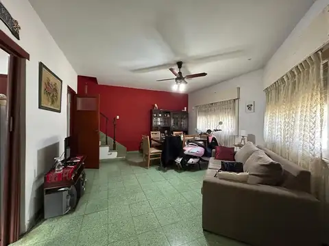 Depto Tipo Casa en Venta en Martinez, USD 149.900