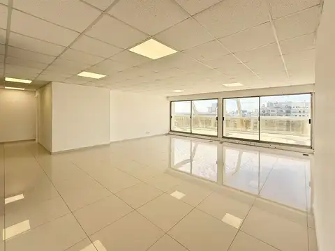 ALQUILER OFICINA CENTRO GRAN TERRAZA PANORAMICA