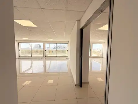 Oficina en Alquiler en Centro , USD 1.700
