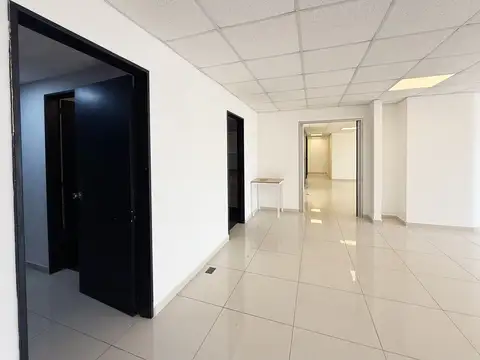 Oficina en Alquiler en Centro , USD 1.700