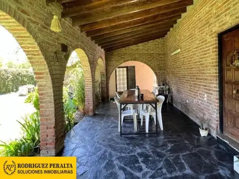 Quinta en Venta de 2 dormitorios