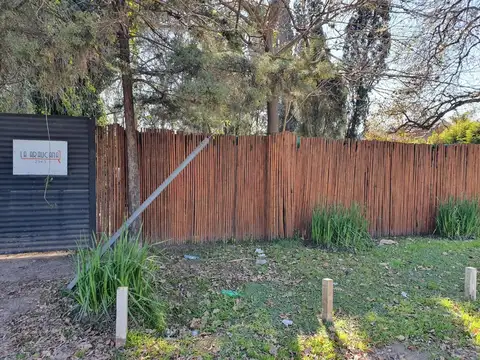 Terreno en Venta en Villa Gobernador Udaondo, USD 650.000