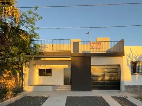 Casa 3 ambientes con 1 baño